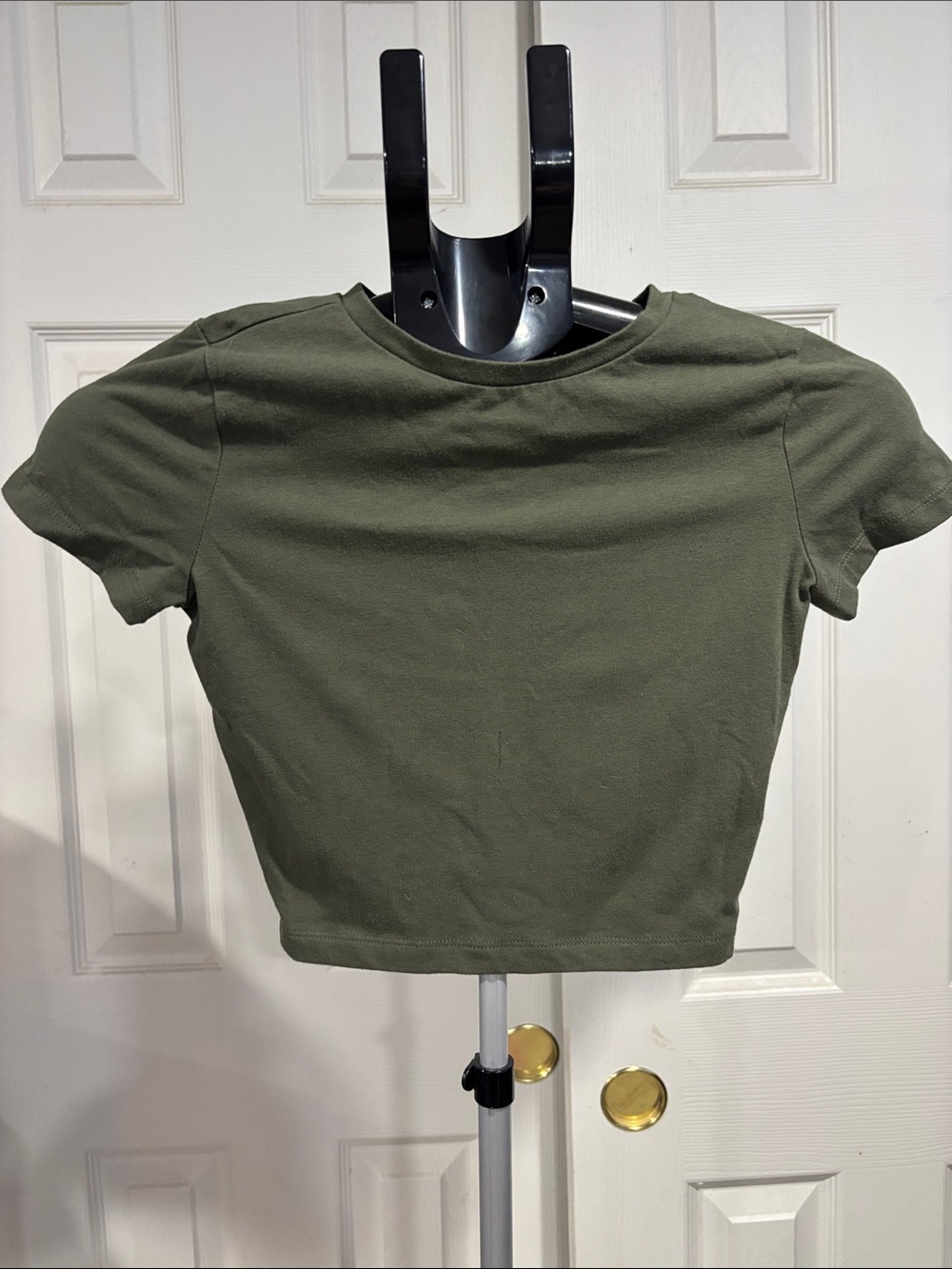 wild fable Olive Green Cropped Tee - Short Sleeve Crewneck
